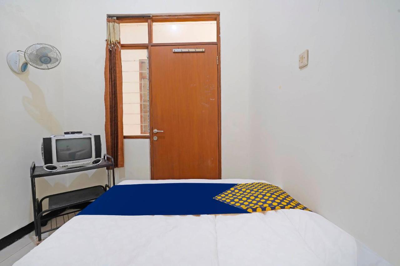 Spot On 91394 Pondok Paskal Syariah Bandung Exterior photo